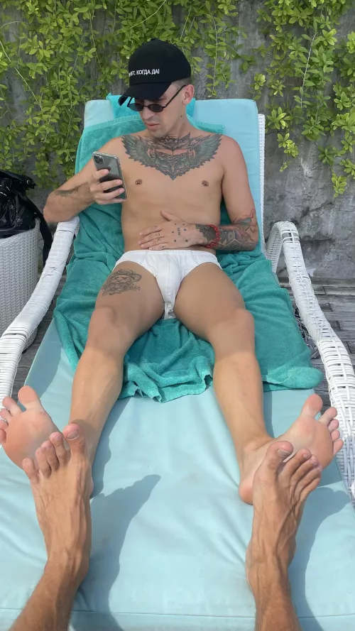 Come suck those by Selffuckboy