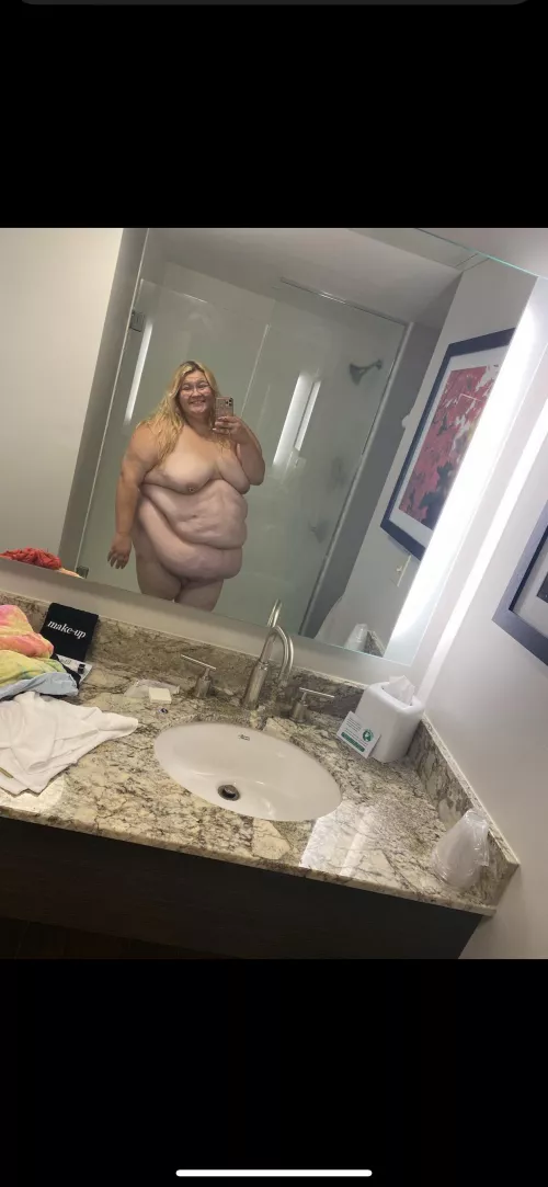 Come take a shower with me!!! by QueenAria86