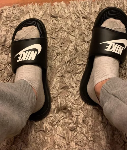 come take them off by pantheon273