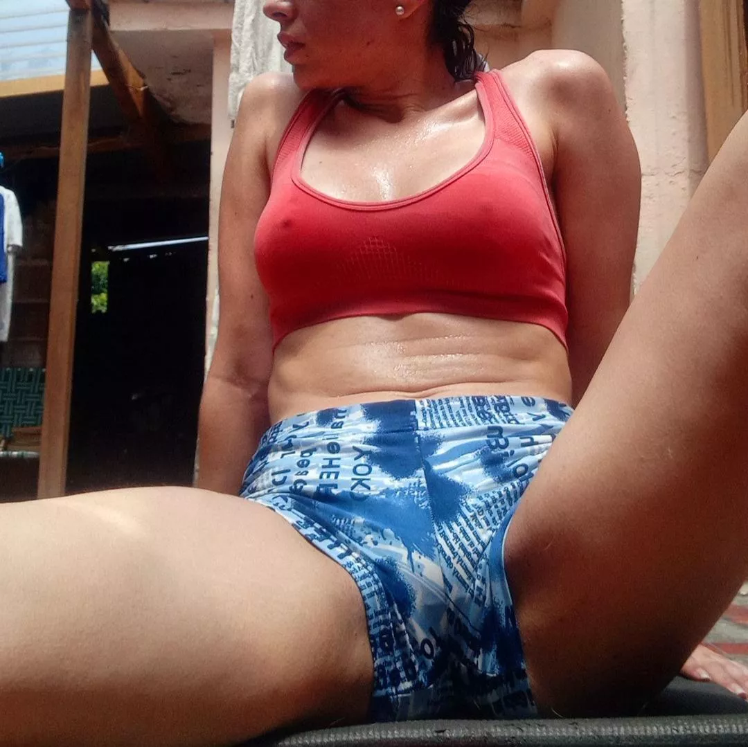 Come taste me 😈 posted by AlexyAlejandra29