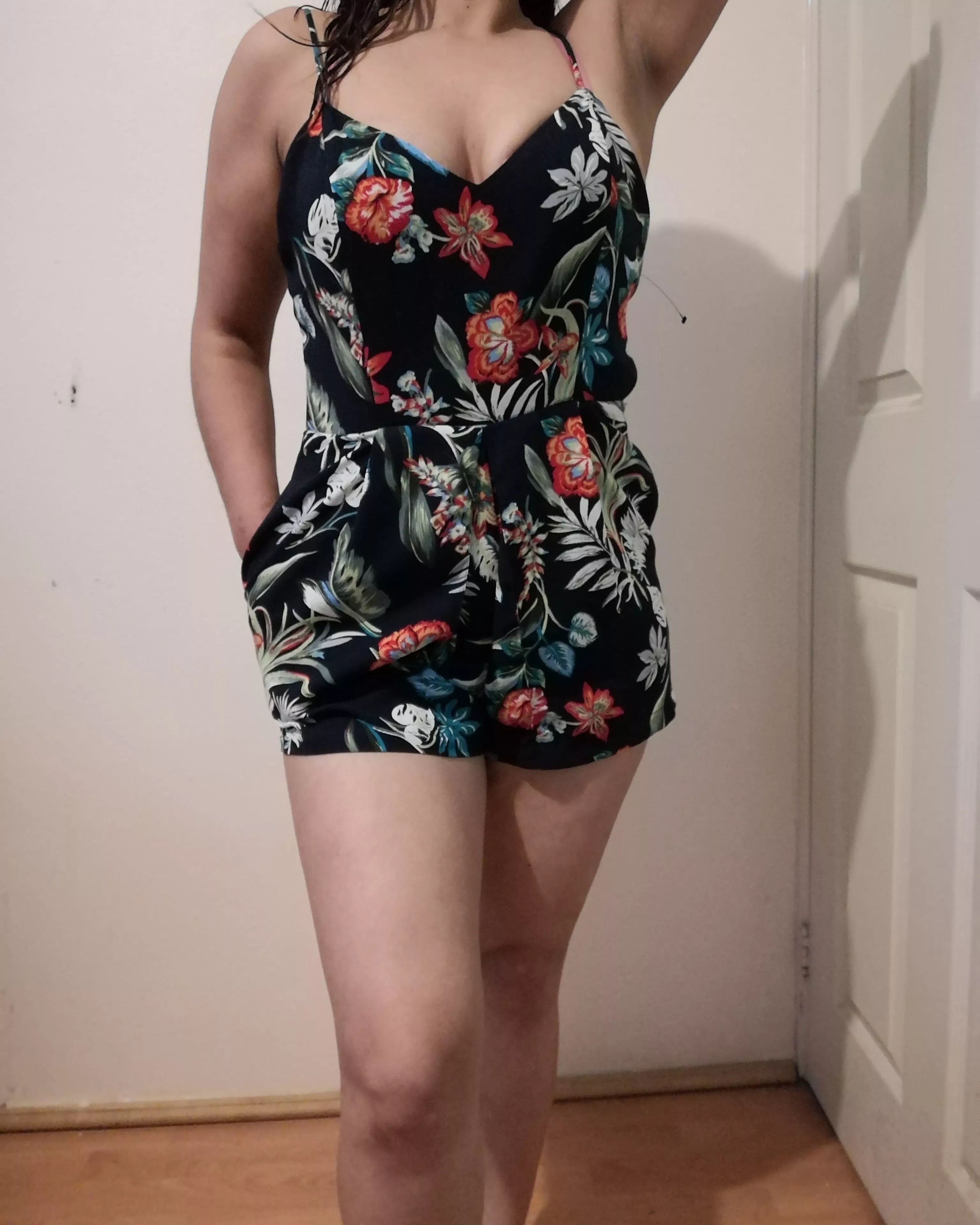 come to lick my armpit posted by Azulconfesiones