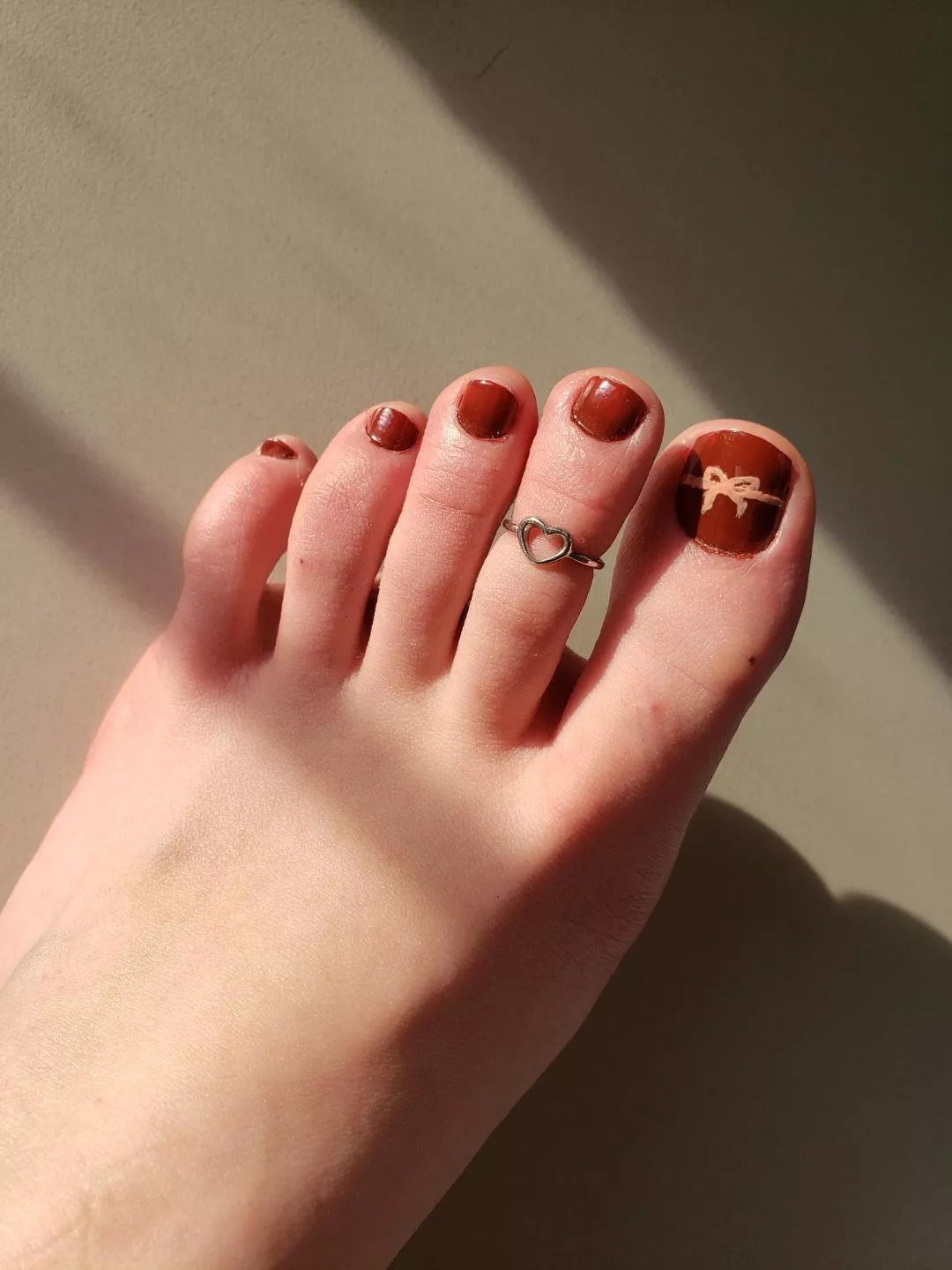 come untie my bows🎀 posted by _sindulgence