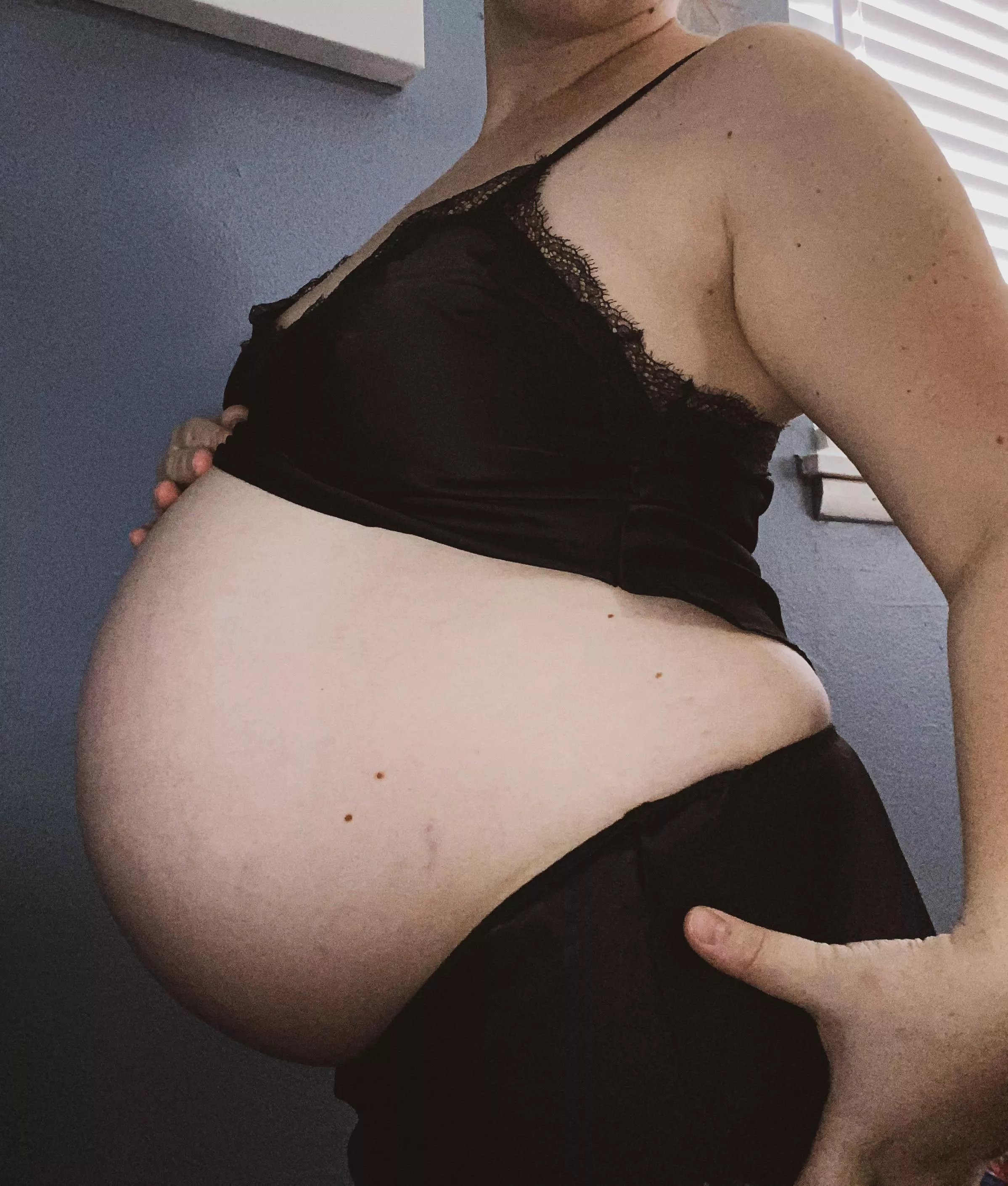 Come visit me on OnlyFans if you want to see more of me 😜💋 posted by SierraElaineWasHere