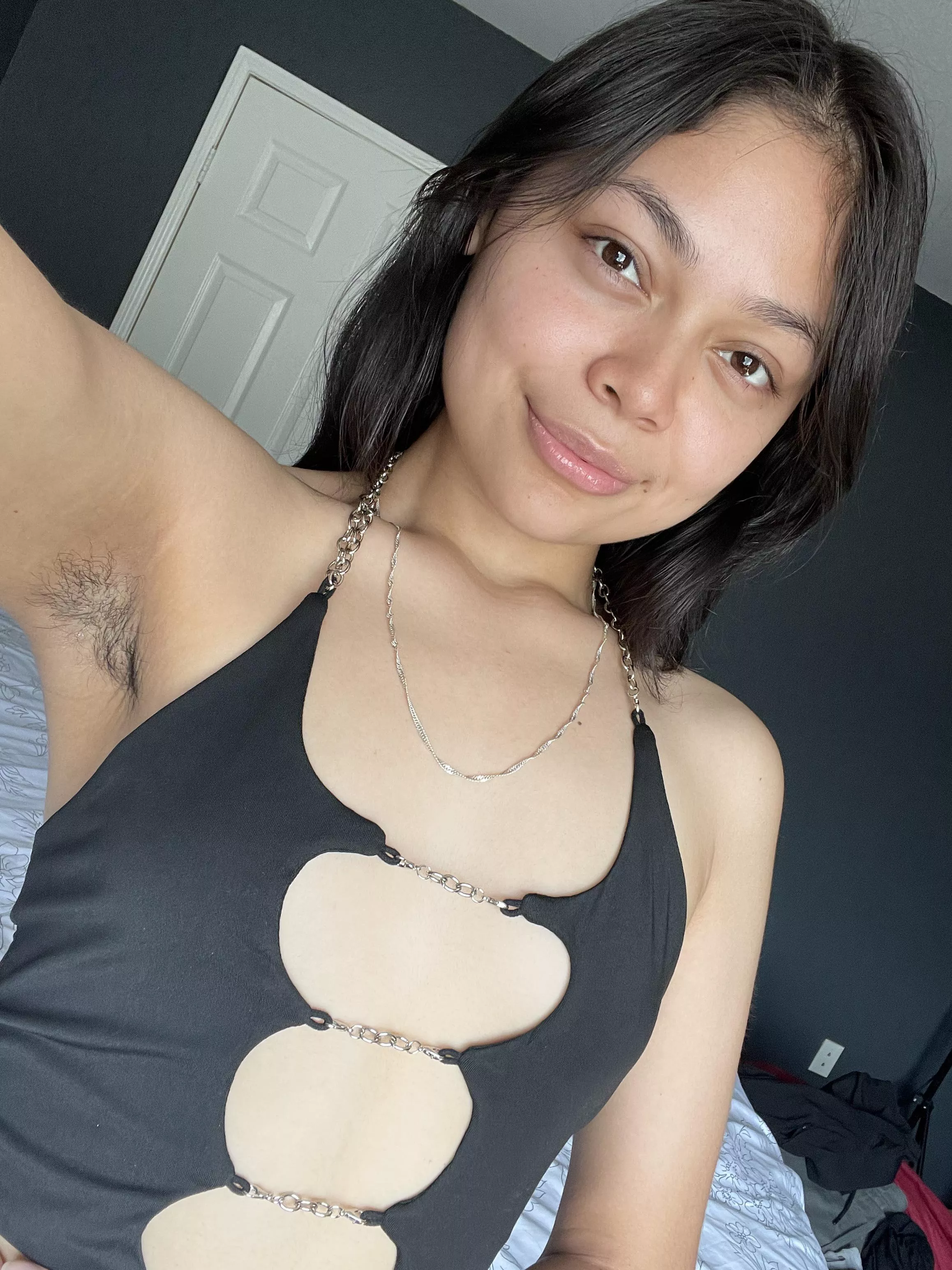 Come worship my hairy pits posted by Lane-703