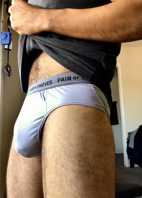 Comfy by yourlatinohomie