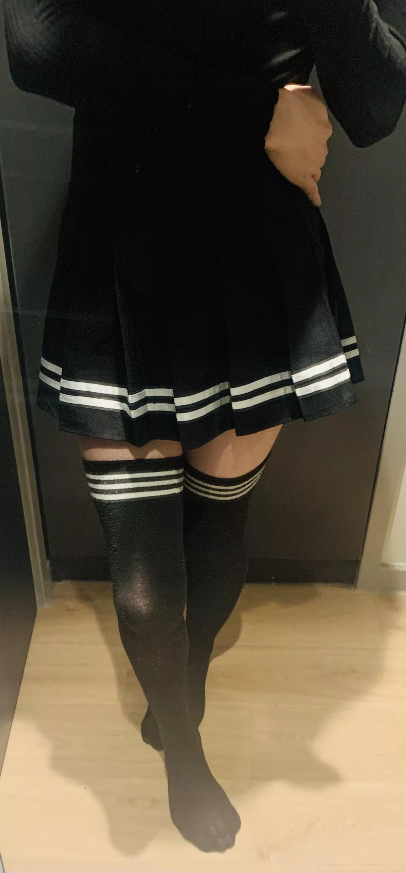 comfy and lonely :3 posted by himearikawastan