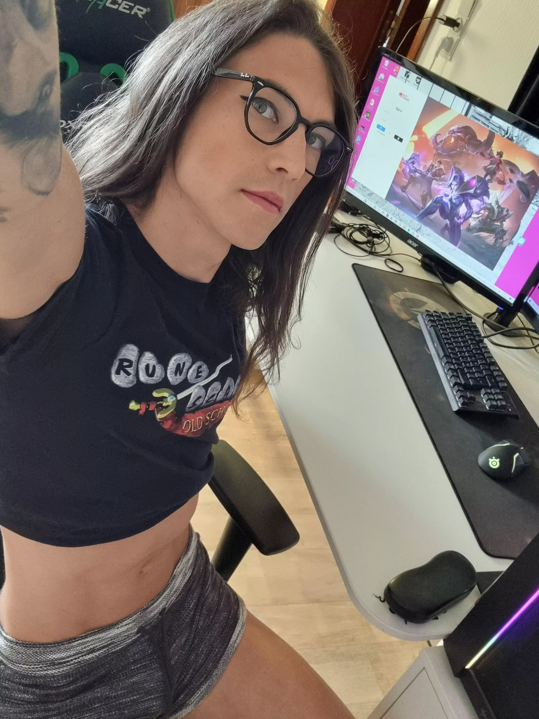 comfy game daay 🎮♥️ posted by Natural_Femboy