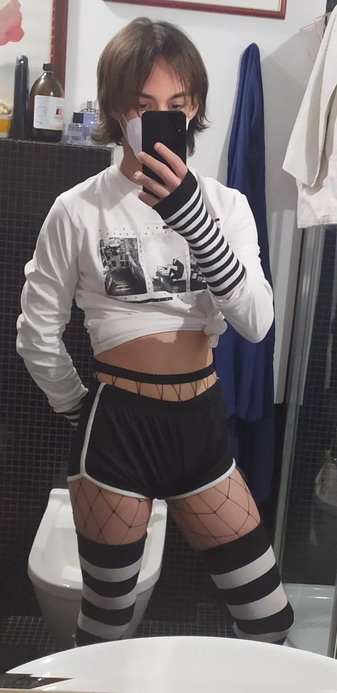 compensating my crippling loneliness with fem clothes posted by afemboyalt