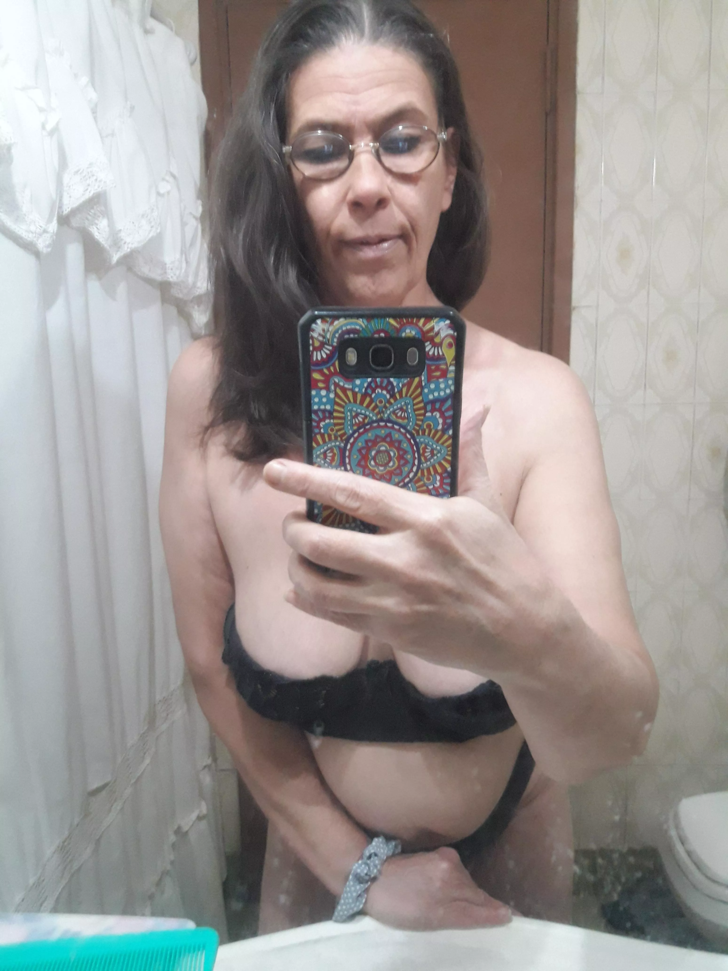 Concentrated on having fun with a hard cock posted by Matureadventurers