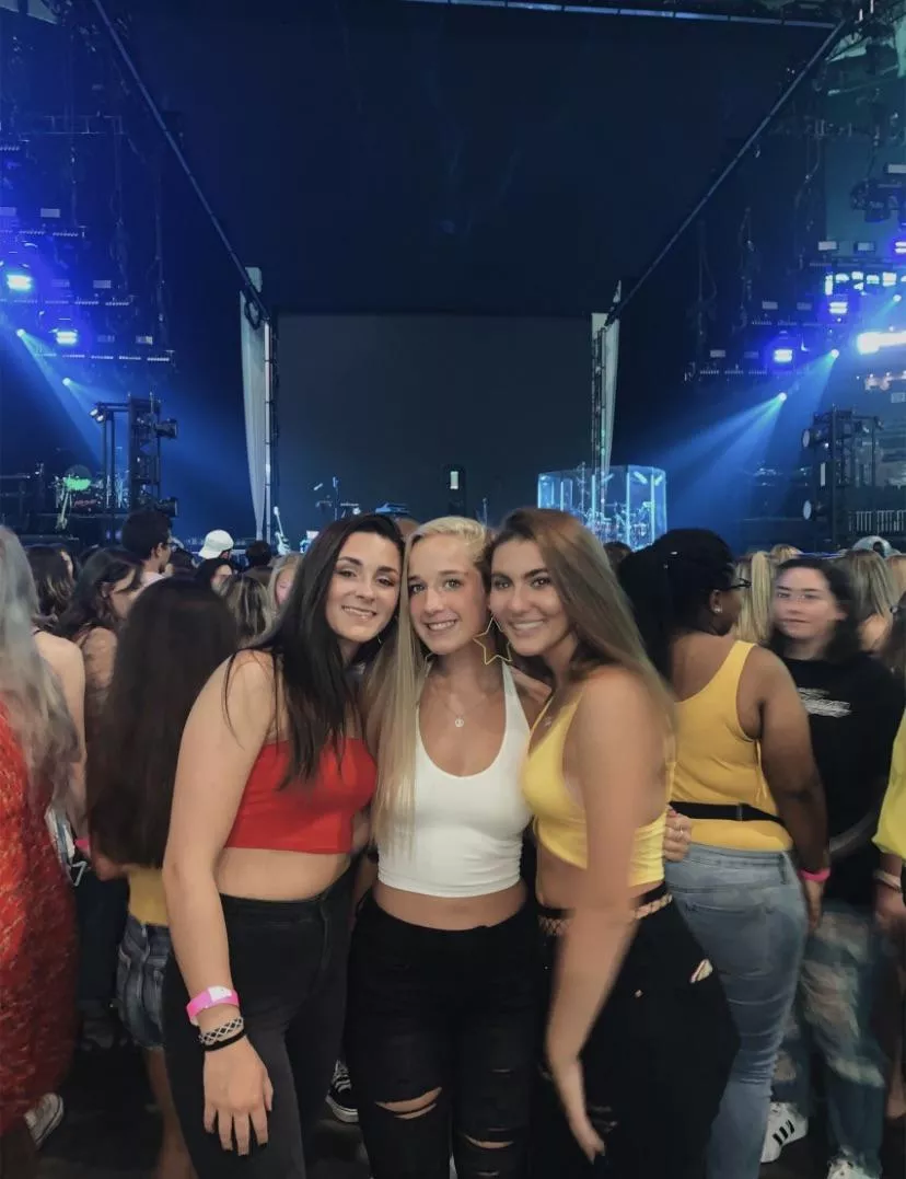 Concert girls? Dm for more posted by Delicious-Pirate-141