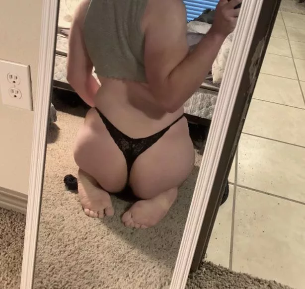 Confidence is a struggle for me, but sometimes I really love how my ass looks posted by MaddieLacey2