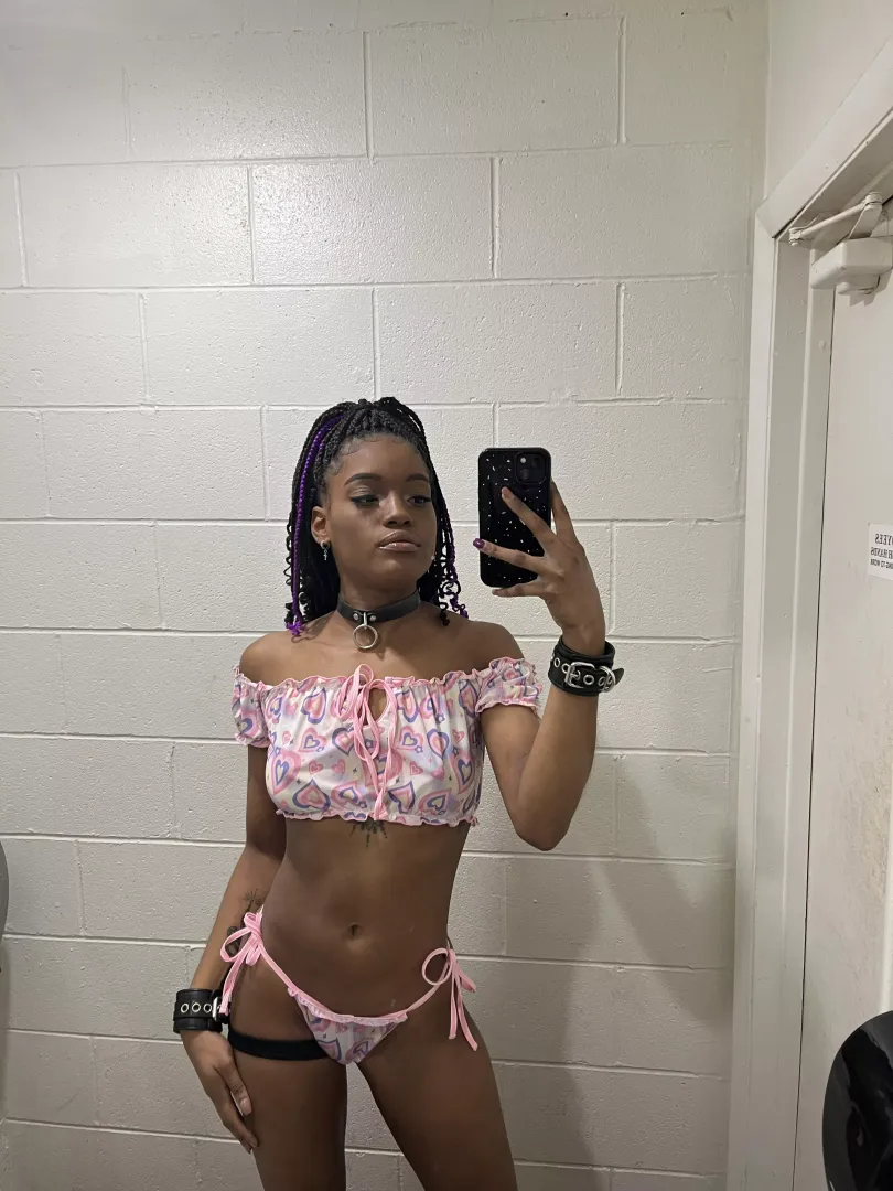 Confidence is showing 🥰 by ilystar21
