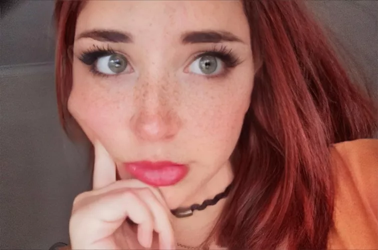 con(f)used face by NatashaSnyder