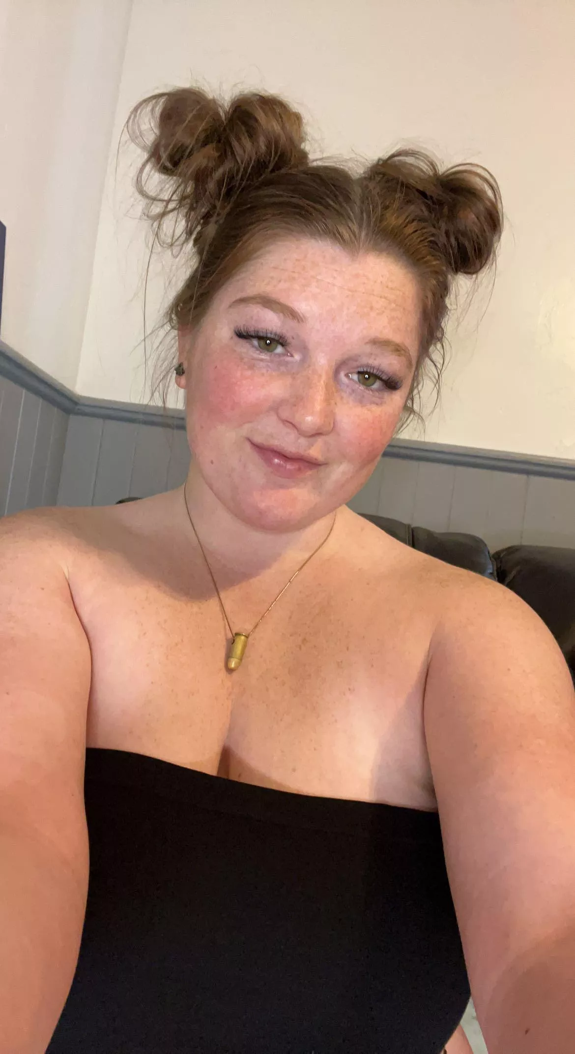 Constant cleavage without even trying 😜 posted by pussiesncream