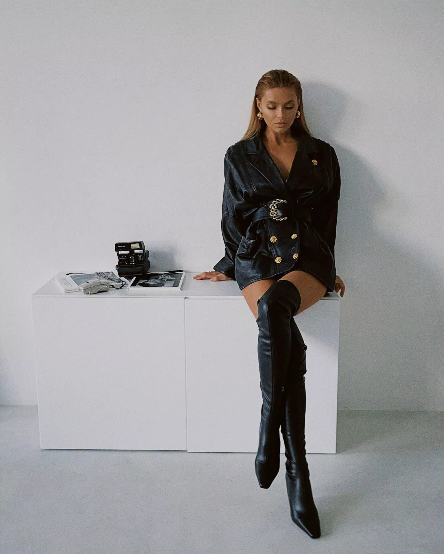 Contemplation posted by gooningaccount