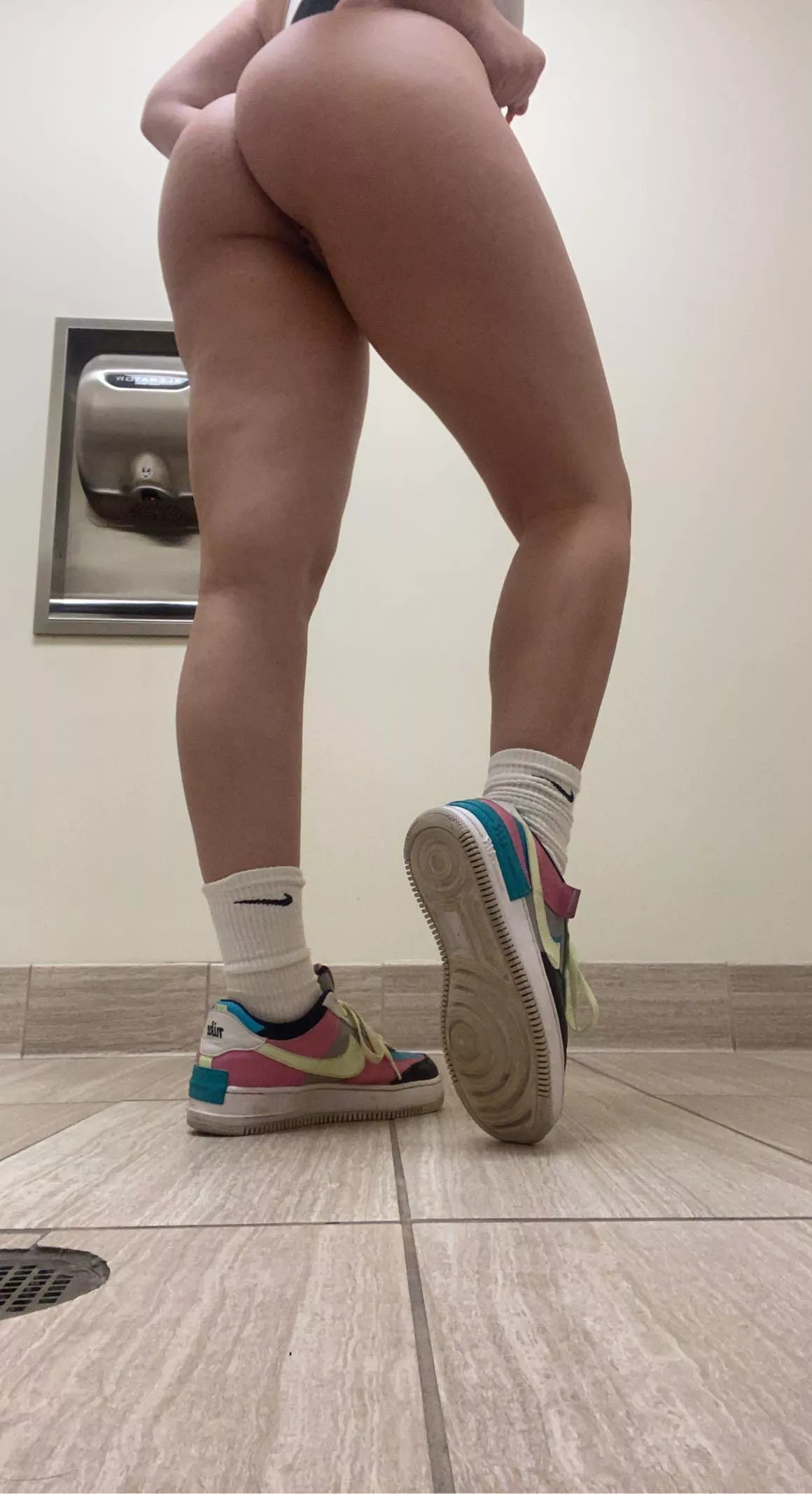 Continuing the being naughty at work series… posted by xxlushlucyxx