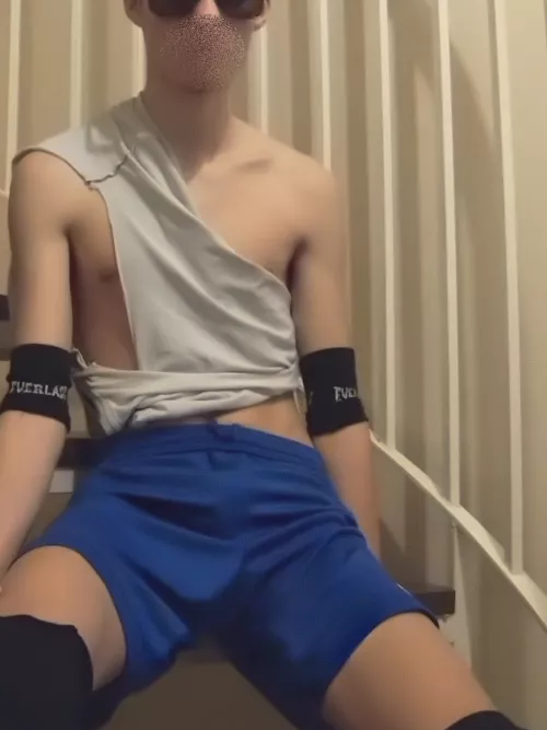 Cool way to do sport by aboyartnuding