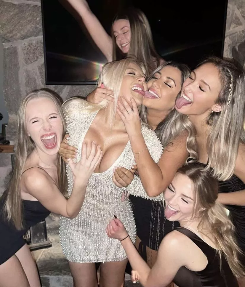 Copping a Feel posted by Empty-Cloud4547