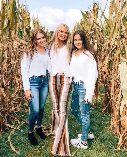 Corn Maze by hybridchicken2000