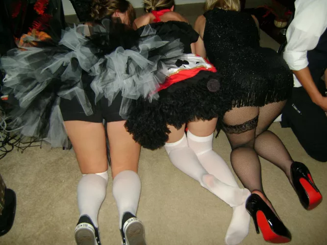 Costumes by Weak2Nylon