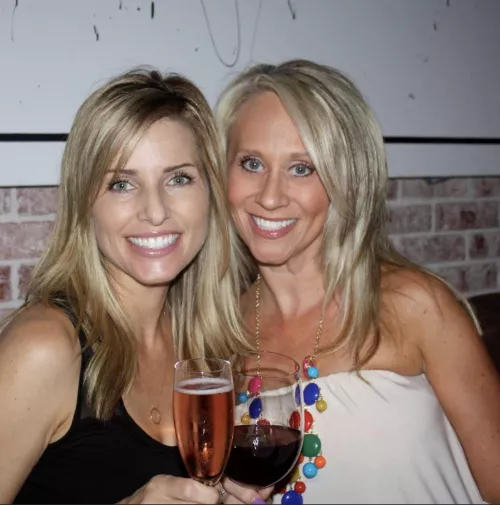 Cougars by RoyalOnionEmperor