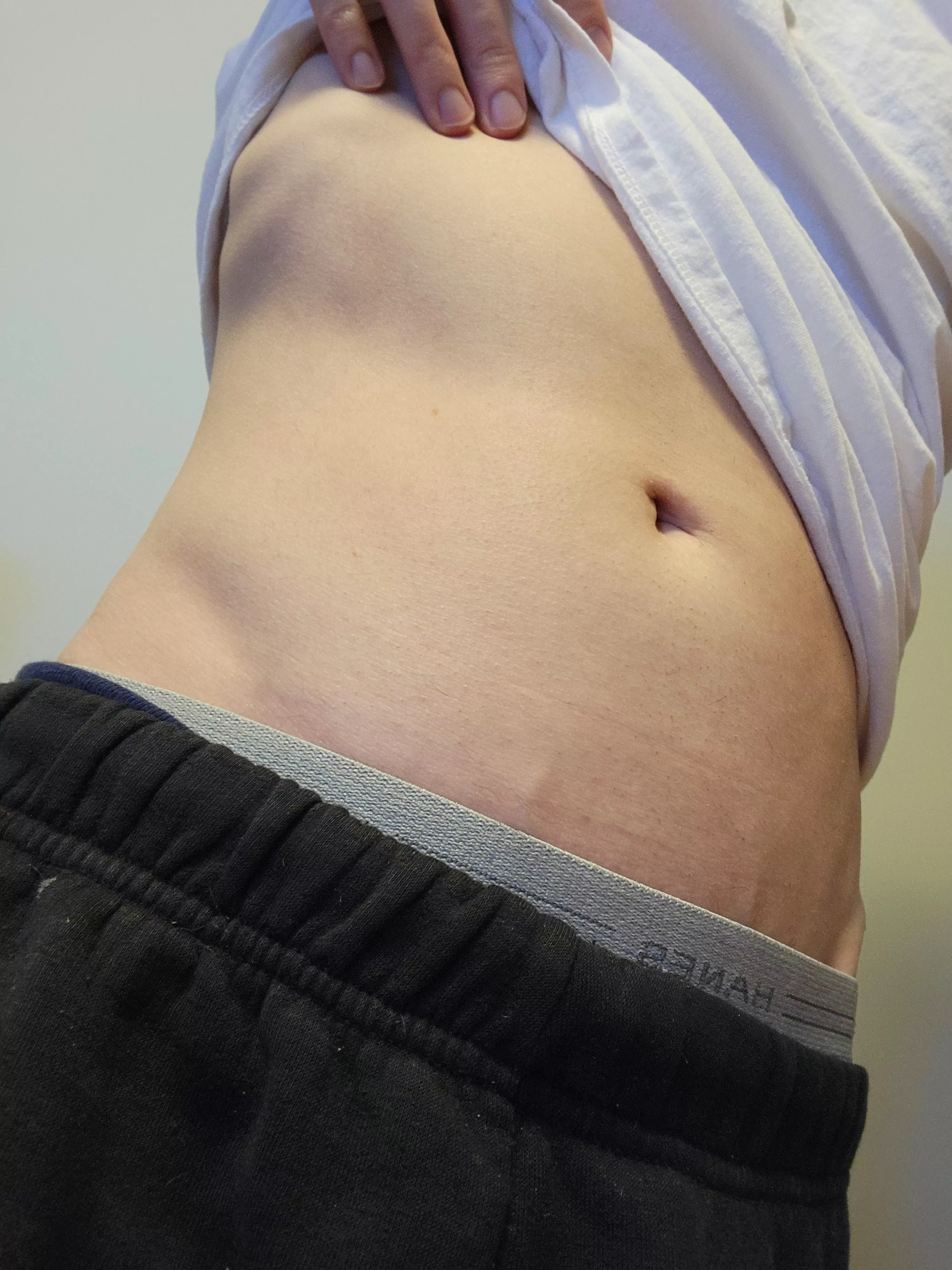 could anyone do with a 5'3 105lb twink snack this morning? posted by YourSmolGuy