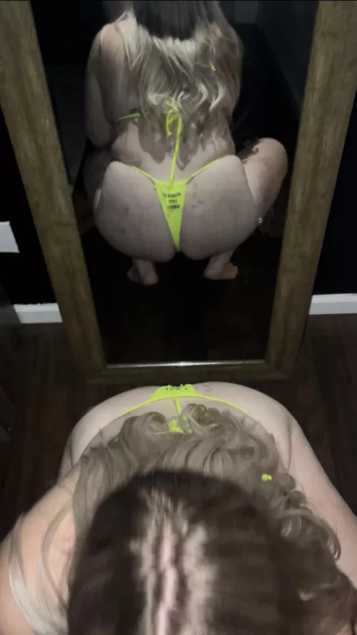 Could definitely go for another one behind me. by lonelywifexx94