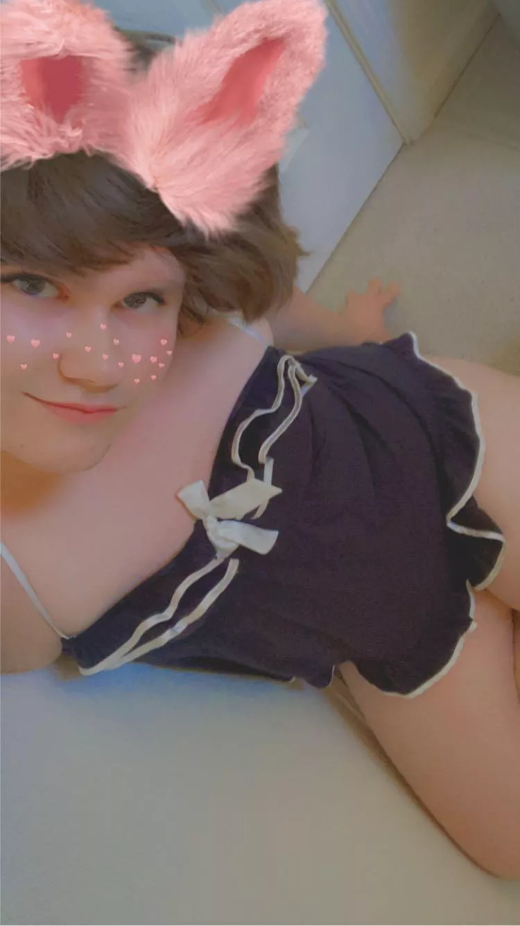 Could I please be your maid?💕 posted by Sissy_taylor7