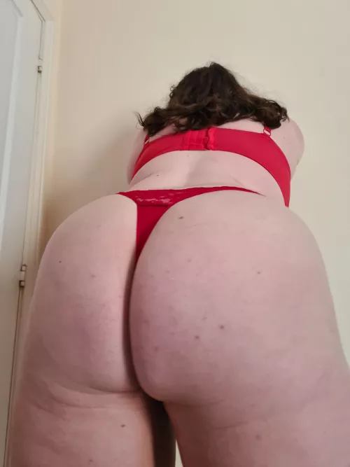 Could I please sit on your face? by AnnieIsNaughty