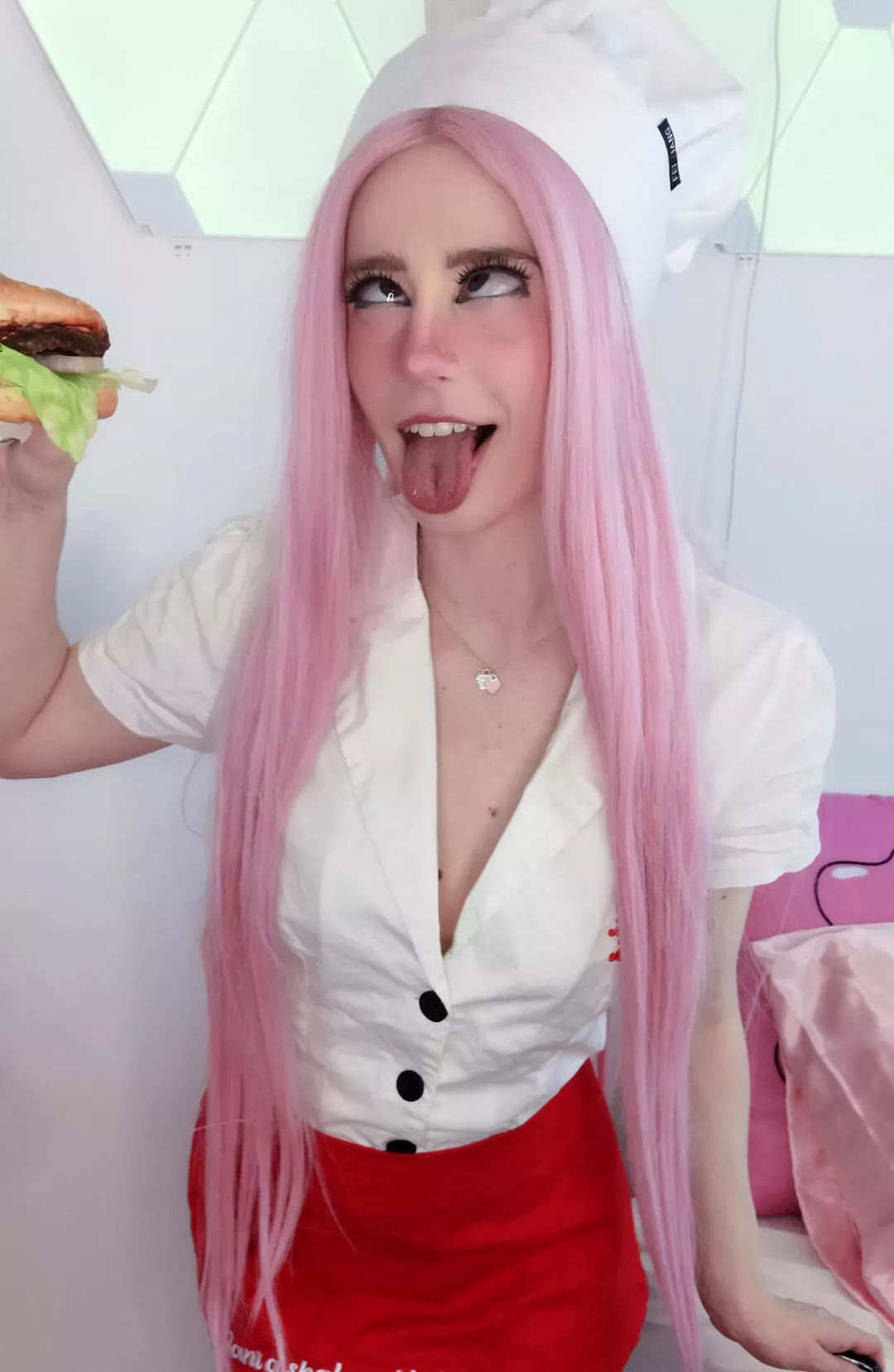 could u add some special sauce? 😜💦🤤 posted by lilfakegamer