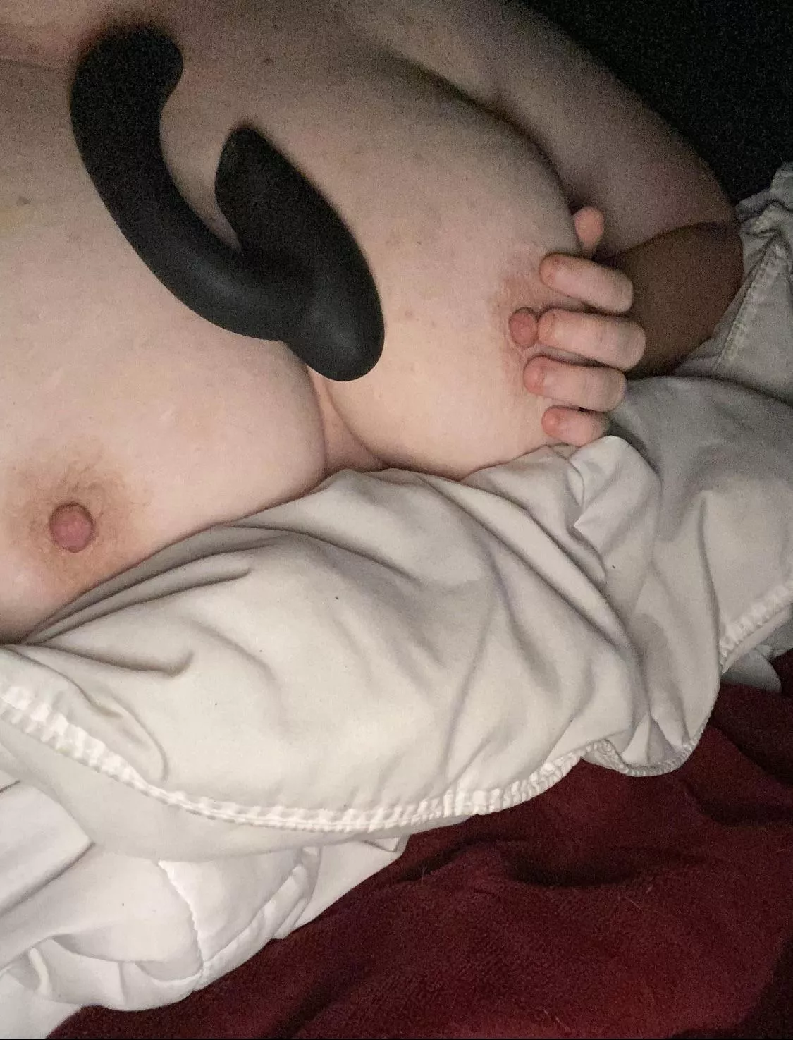 Could use some fingers instead of this toy (; posted by skyefmfl