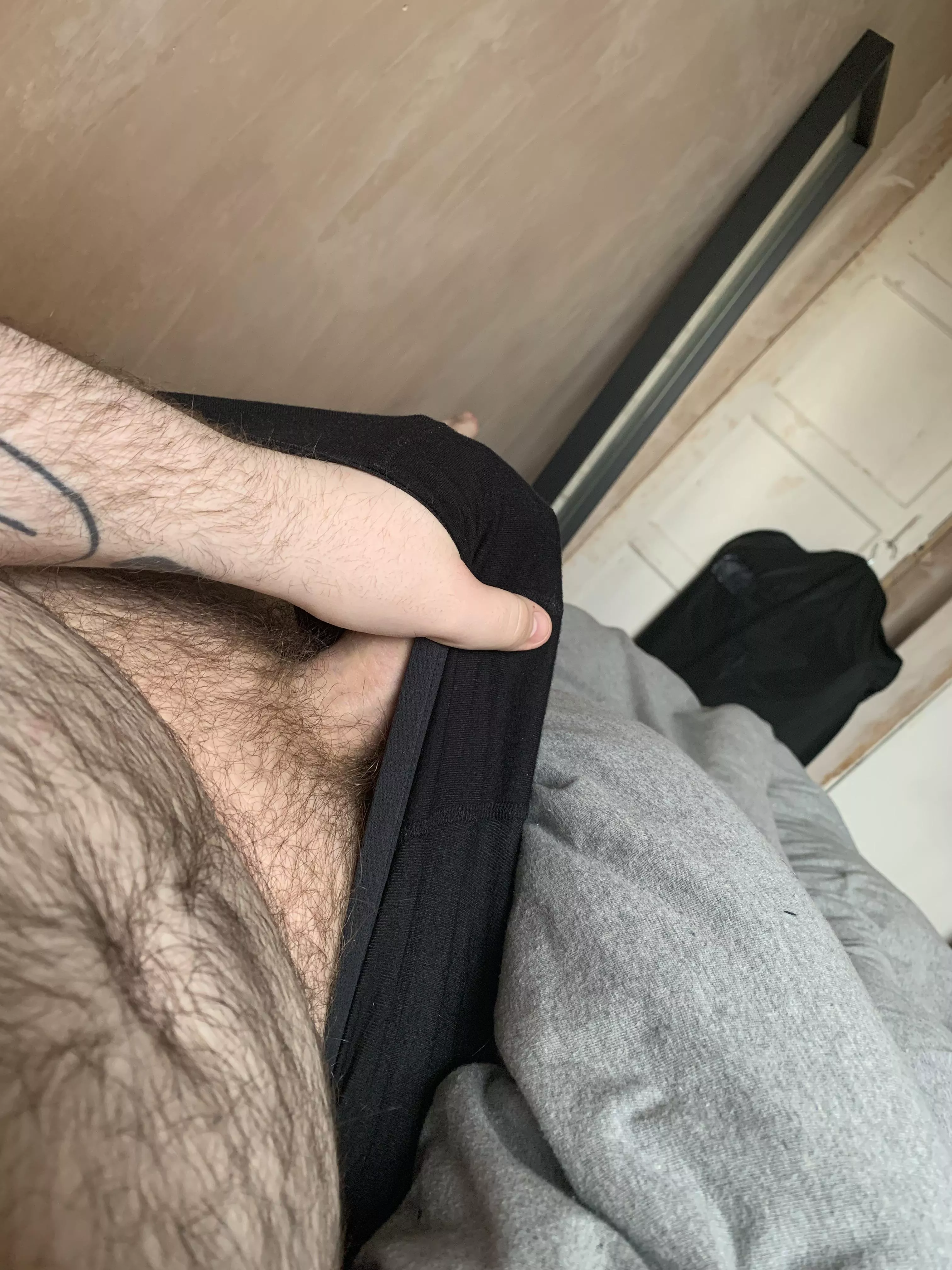 Could use some help with this 😉 posted by gayguysuk