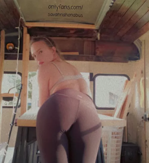 Could you keep working with me like this ? by Savannahsbussin