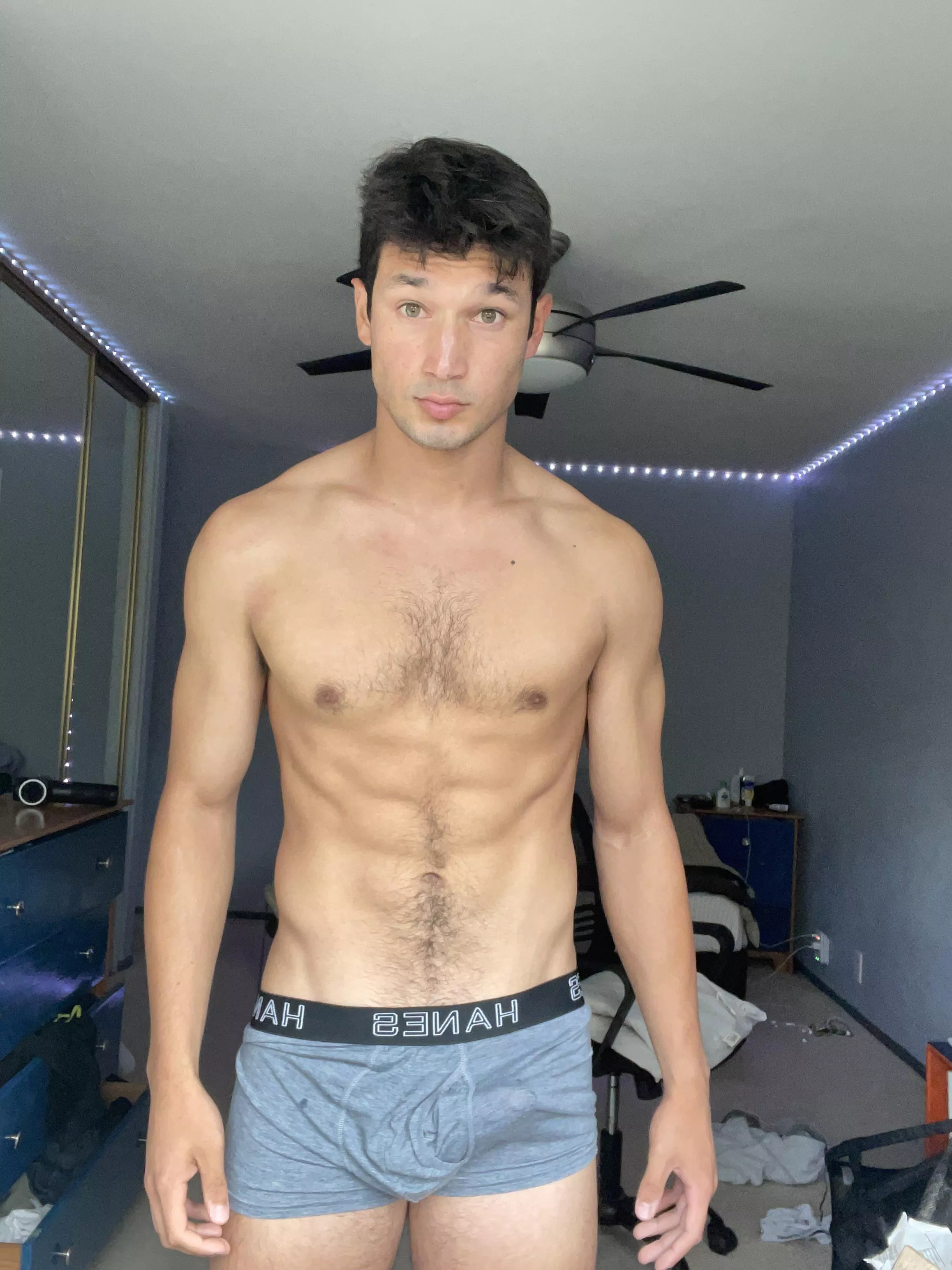 Could you look me in the eyes when we talk posted by Longjumping-Pair-816