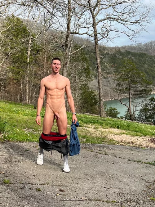 Couldn’t even finish taking my clothes off without starting to get hard by AfterMood4679