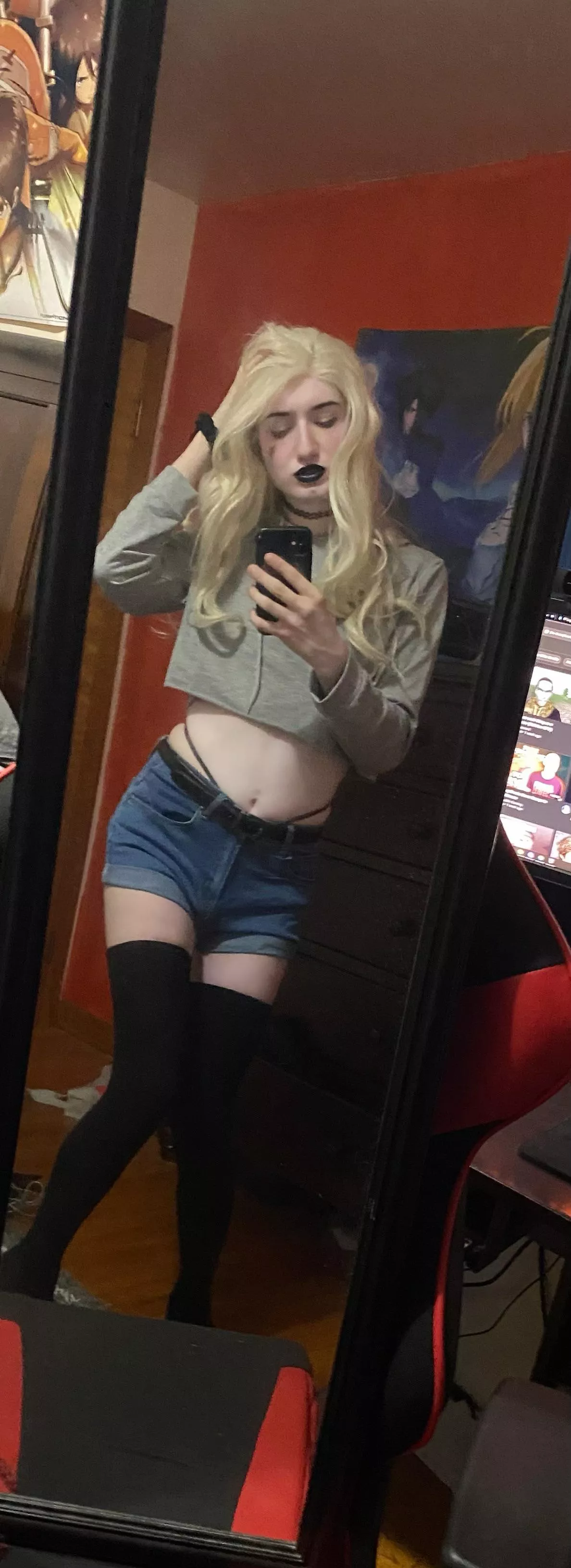 Couldn’t find a girl to like me so I realized I should just become the girl 🖤 posted by billyherrington69024