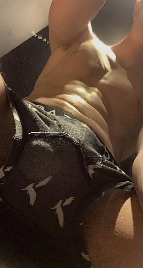 Couldn’t help taking this pic in the fitting room… not the best ik 😅 by Ok_Beyond6713