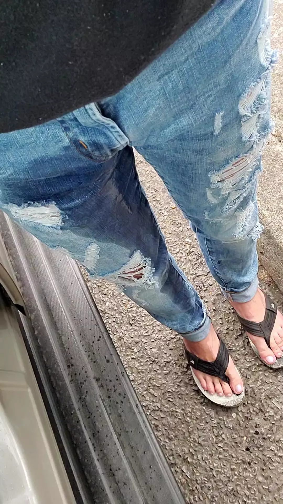 couldn't hold it ne more posted by Commercial_Case_6955