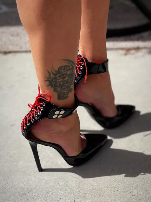 Couldn’t resist picking up these beauties by TaytumLee