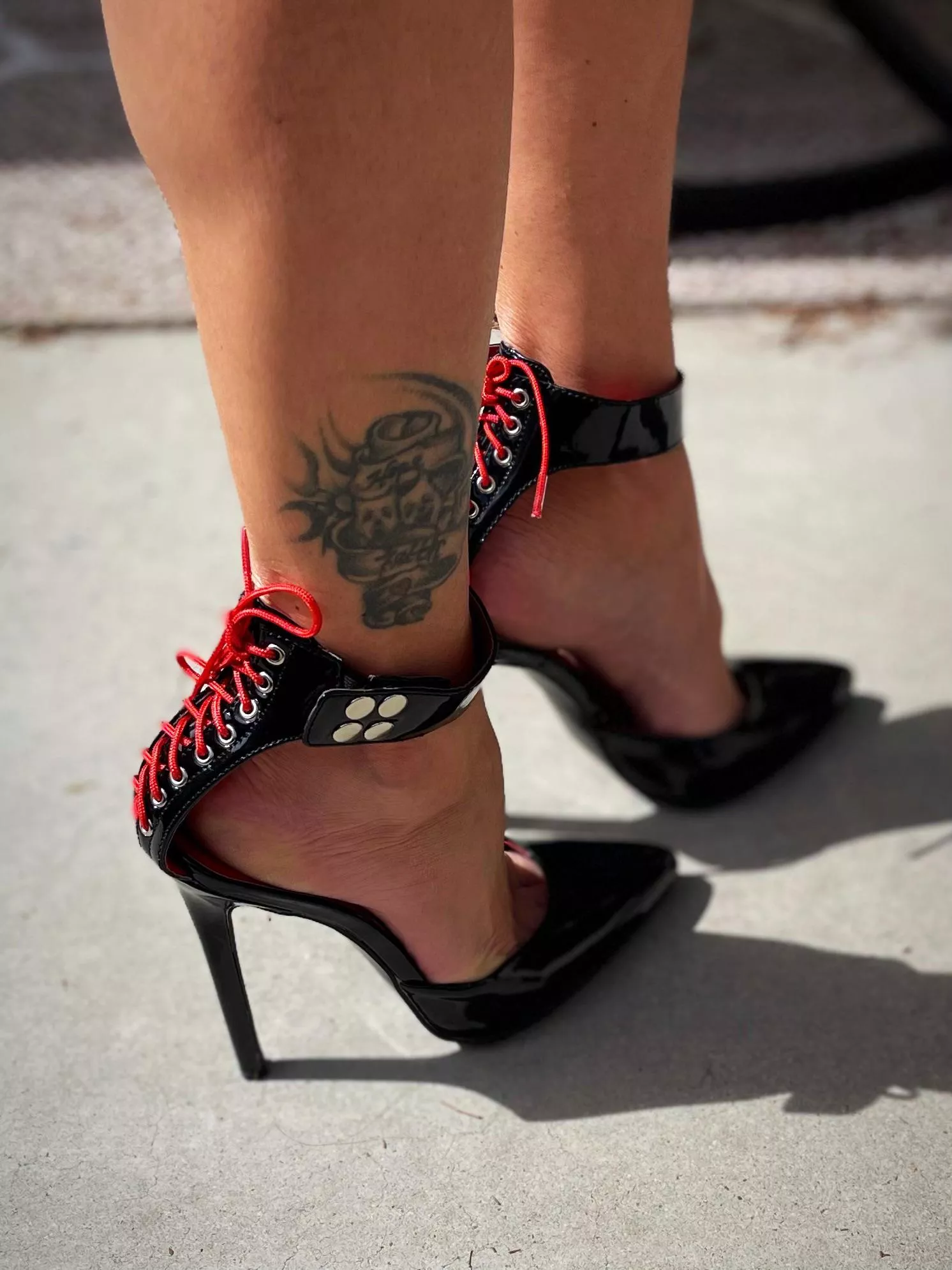 Couldn’t resist picking up these beauties posted by TaytumLee