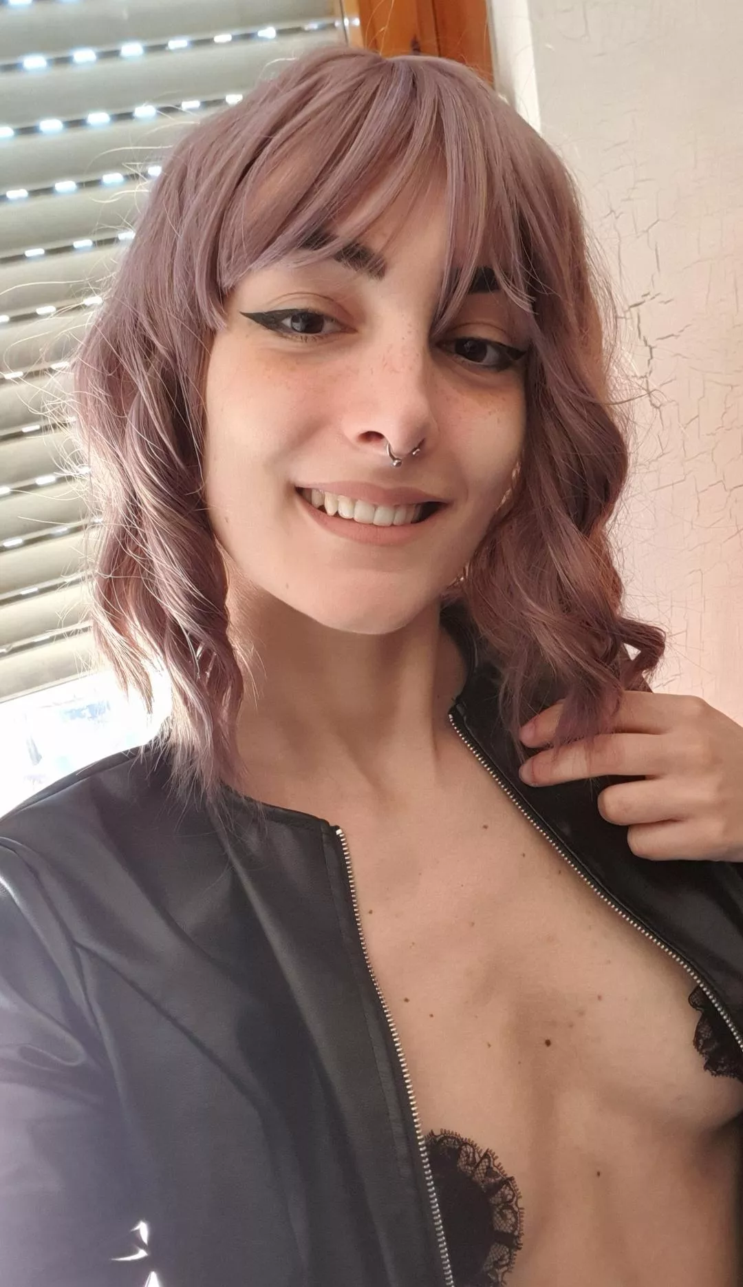 cover my little tits 🤭 posted by BeatrixNerdGirl