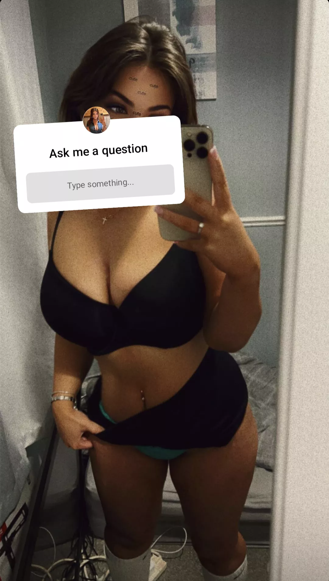 covered her face but that bodies on show😍 posted by Suspicious_Travel601