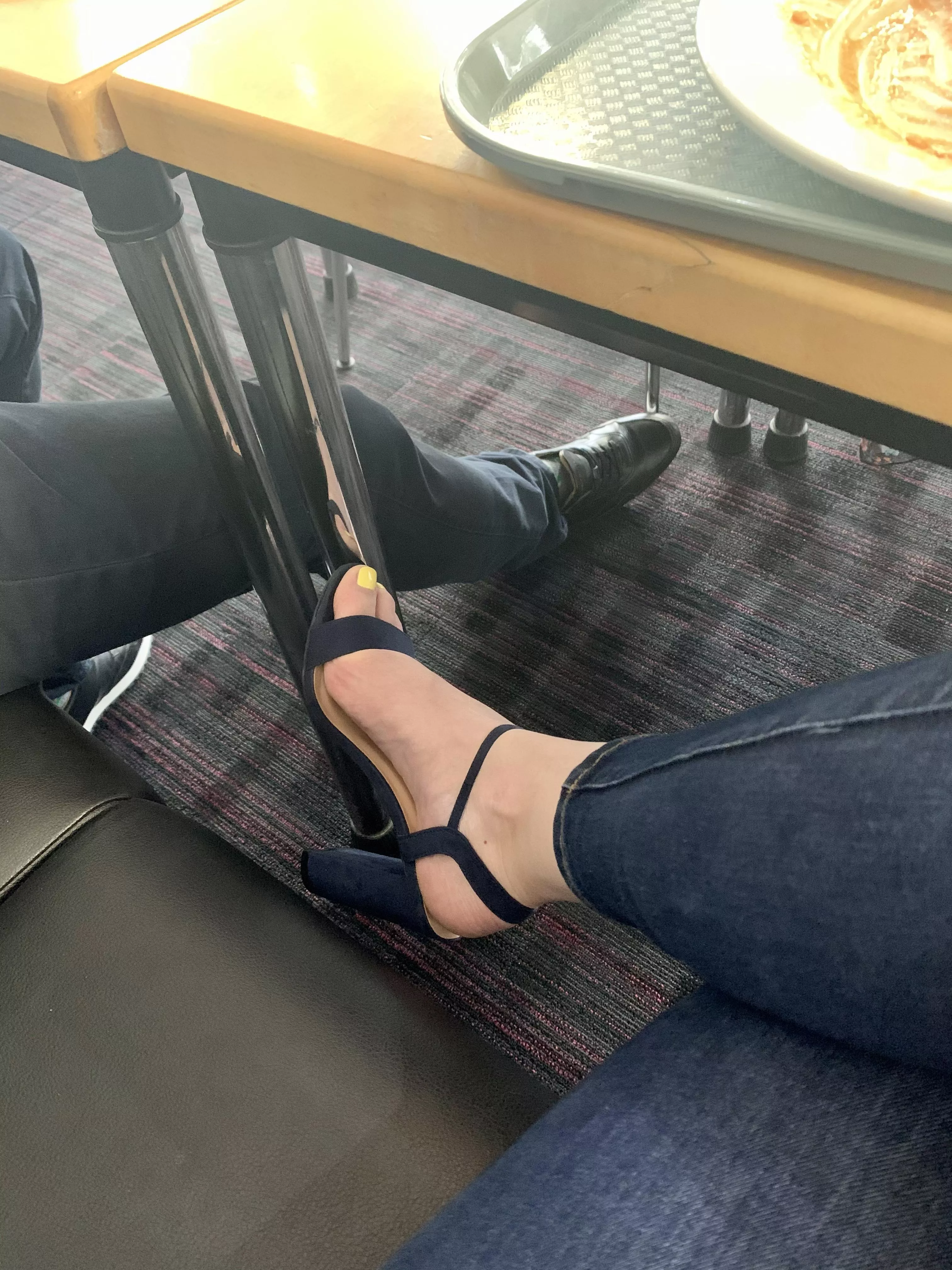 Coworker couldn’t cope as I teased him with my feet at lunch today, could you? posted by DiamondFeetPrincess
