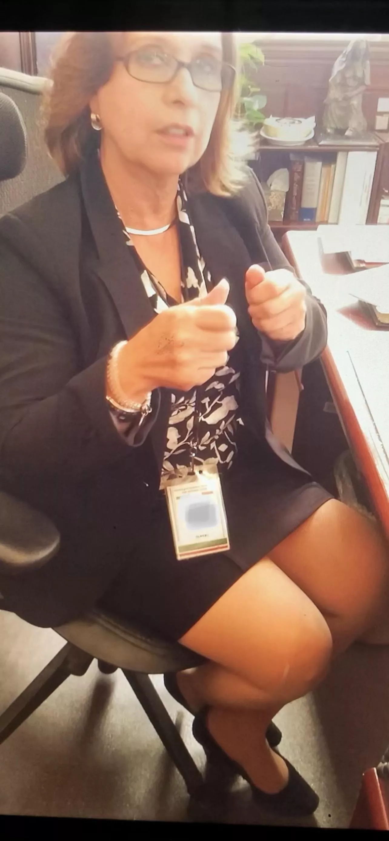 Co-worker turns me on posted by BaneCanes