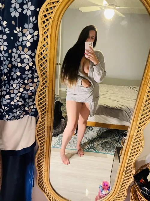 Cozy up with this mom bod? by here4ubby