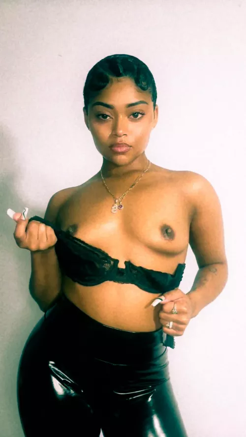 Craving... mmm so so many things by avanalust