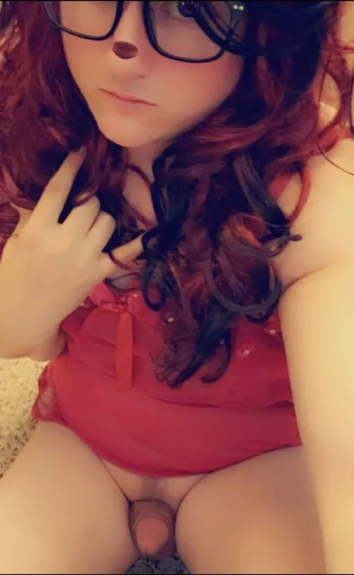 Craving something between my lips tonight 🤤 Can anyone help? by SecretSissyNikkiXXX