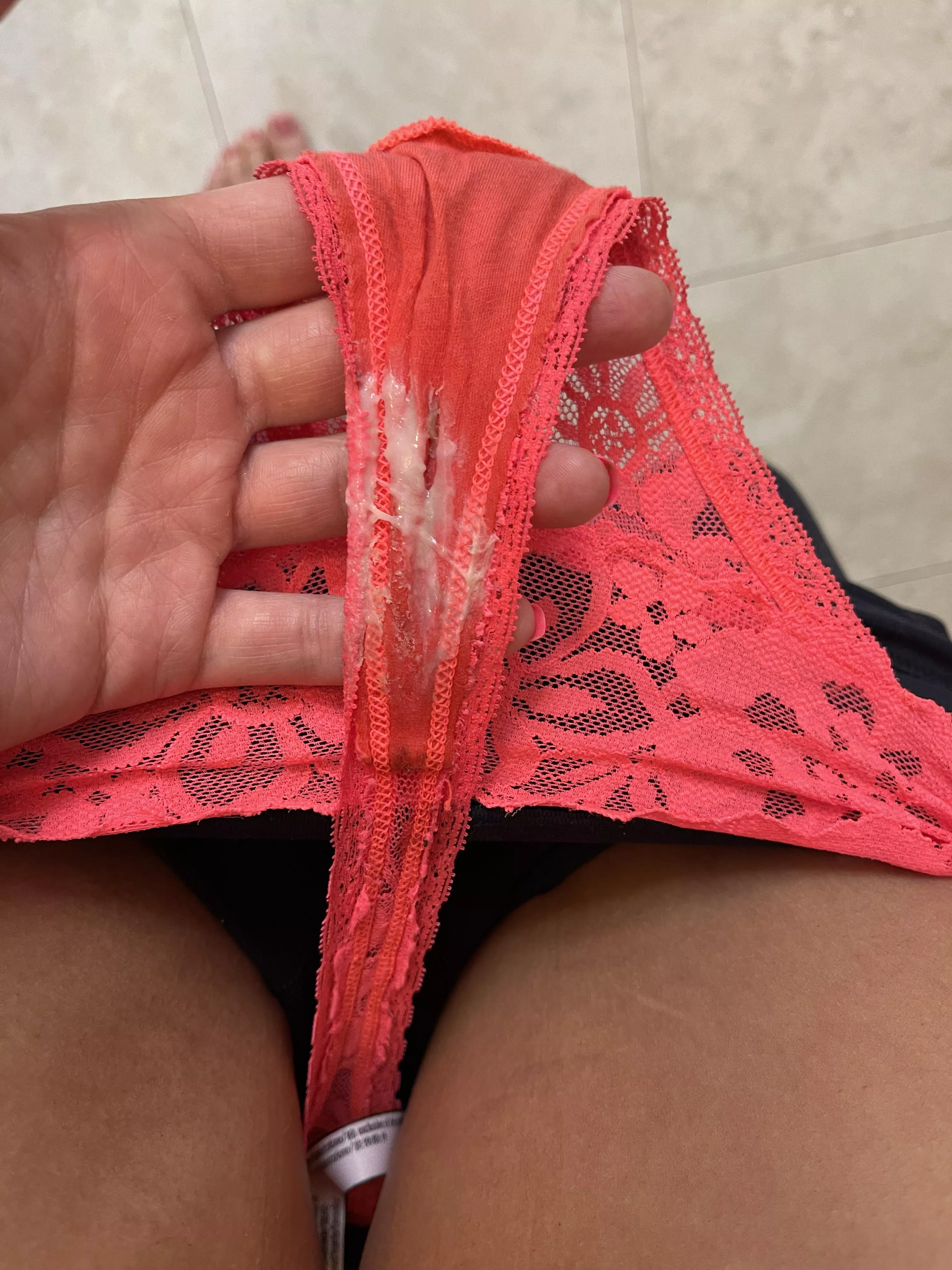 Creamy panties for you 🥰 posted by Excellent_Pea1470