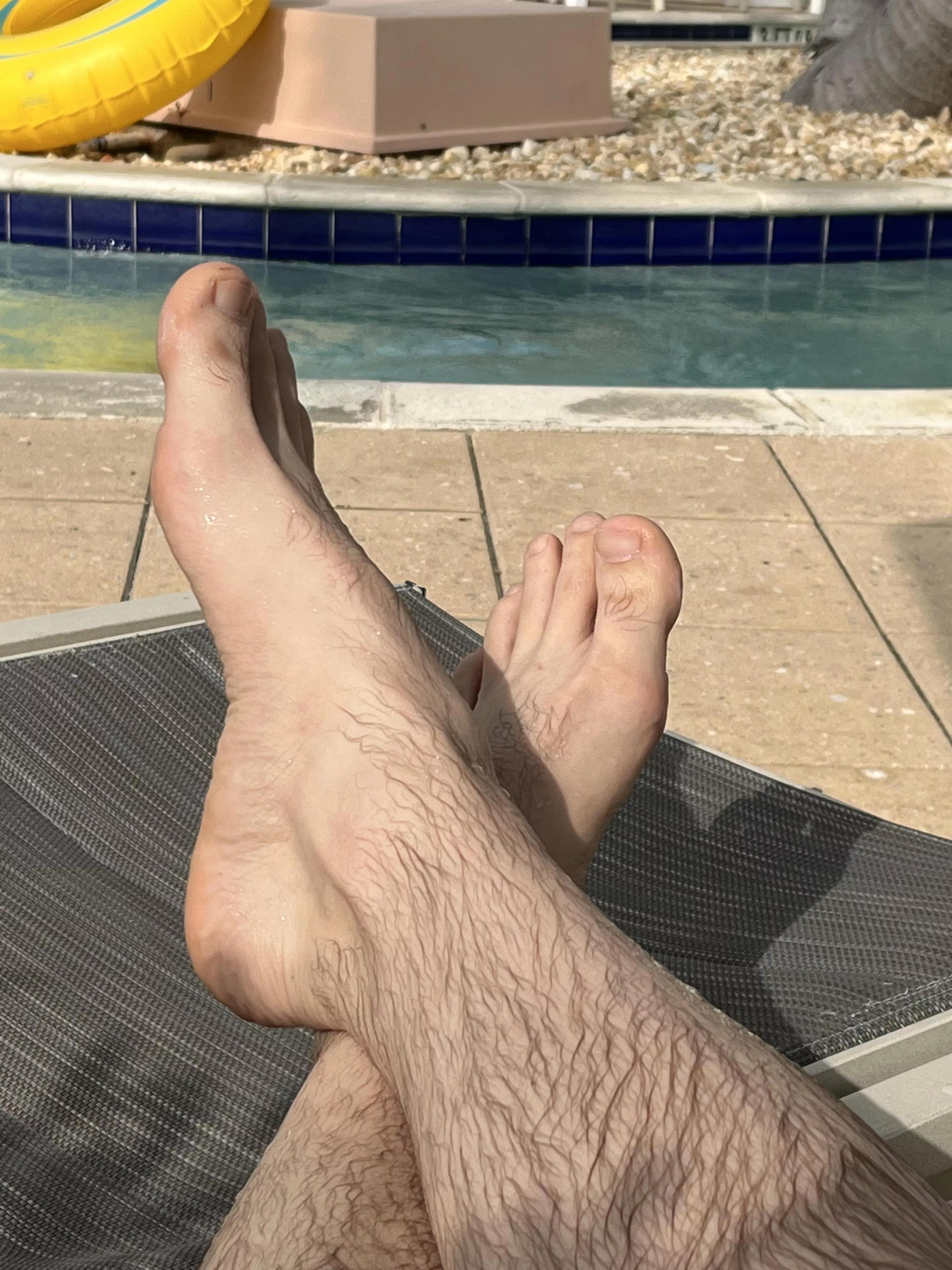 Criss-cross posted by italian_size12