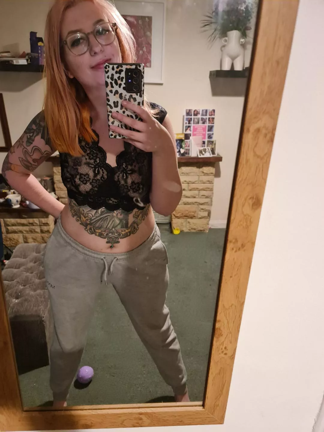Crop top + comfies posted by PeeachyQueen